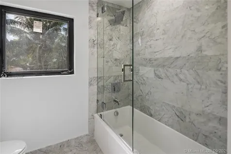 4450 Alton Road Miami Beach FL 33140
