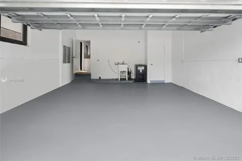 4450 Alton Road Miami Beach FL 33140