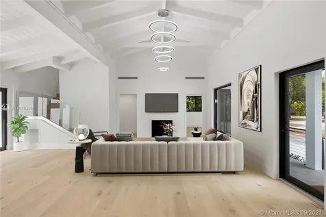 4450 Alton Road Miami Beach FL 33140