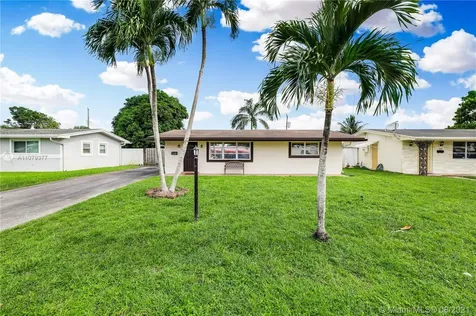 7631 NW 15th Court Pembroke Pines FL 33024