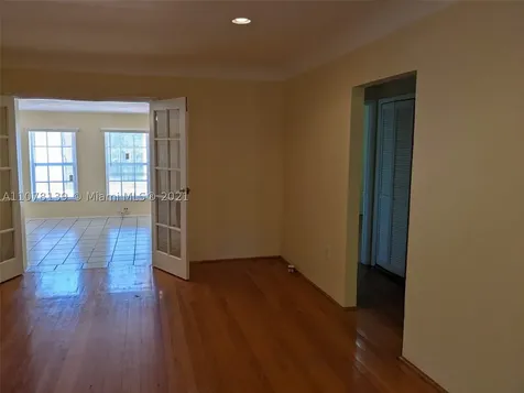 2443 SW 20th Street Miami FL 33145