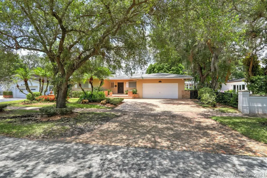 6810 Gratian Street Coral Gables FL 33146