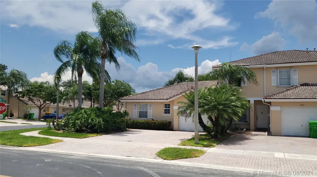 5311 NW 89th Terrace Sunrise FL 33351