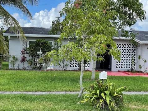 9168 NW 25th Street Sunrise FL 33322