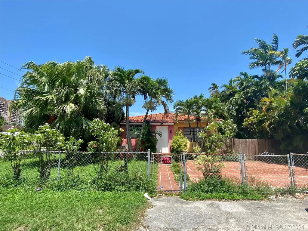 2341 SW 34th Avenue Miami FL 33145