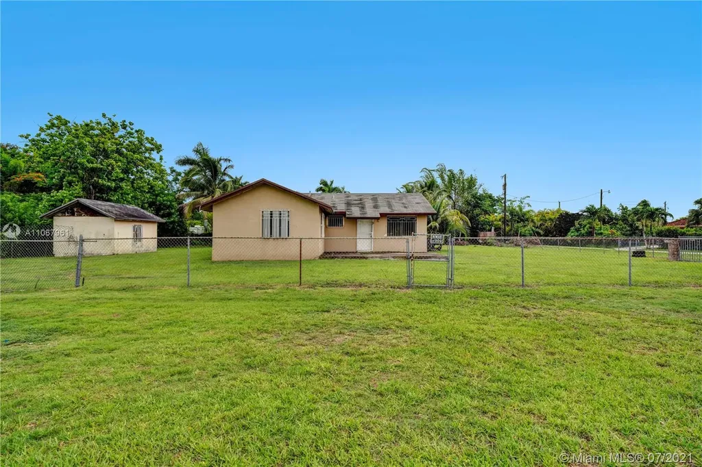 18905 SW 353rd Street Homestead FL 33034