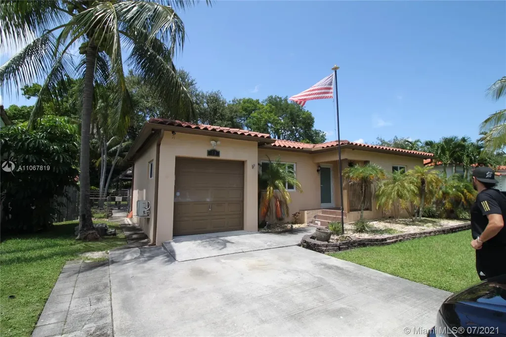 73 Whitethorn Drive Miami Springs FL 33166