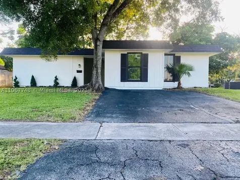 8007 NW 74th Terrace Tamarac FL 33321