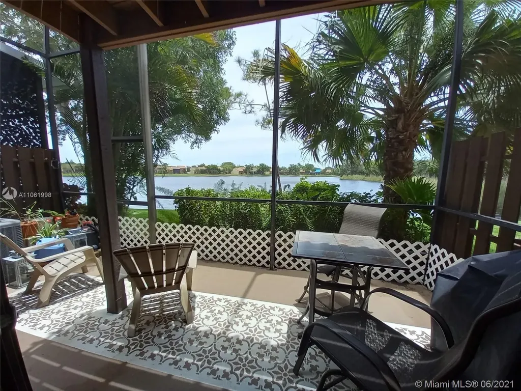 4262 SW 87th Terrace Cooper City FL 33328