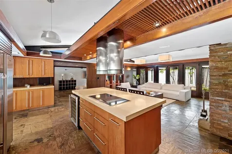 7550 SW 60th Street Miami FL 33143