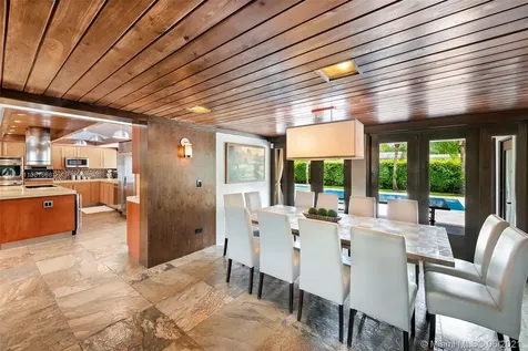 7550 SW 60th Street Miami FL 33143