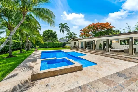 7550 SW 60th Street Miami FL 33143