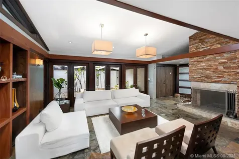 7550 SW 60th Street Miami FL 33143