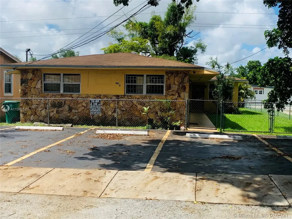 2229 NW 82nd Street Miami FL 33147
