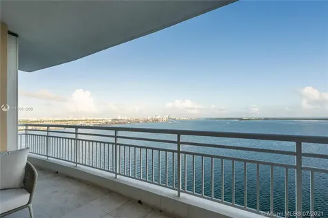 808 Brickell Key Drive Miami FL 33131