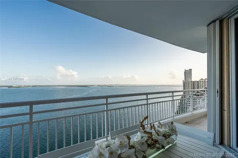 808 Brickell Key Drive Miami FL 33131