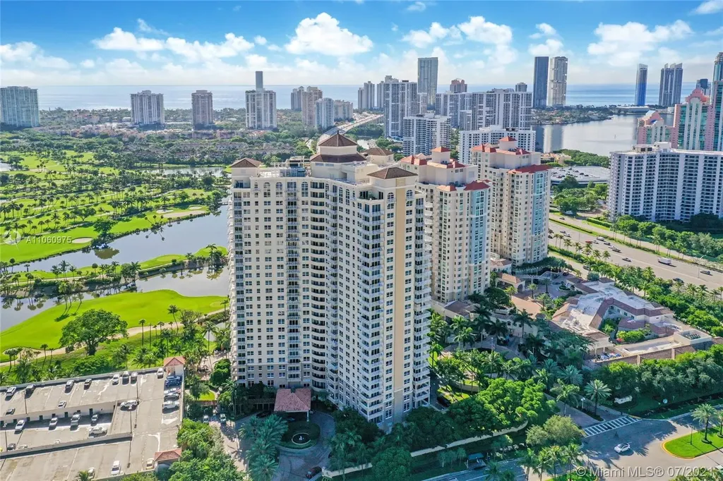 19501 W Country Club Drive Aventura FL 33180