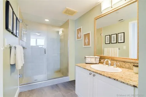19501 W Country Club Drive Aventura FL 33180