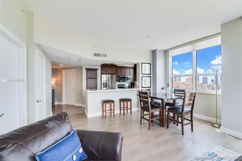 19501 W Country Club Drive Aventura FL 33180