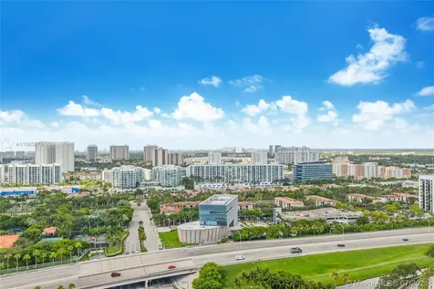 19501 W Country Club Drive Aventura FL 33180