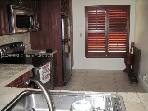 1130 NW 99th Avenue Pembroke Pines FL 33024