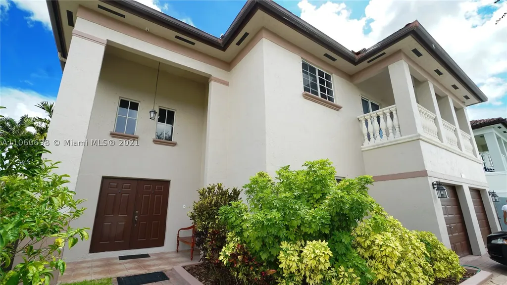 15484 SW 12th Terrace Miami FL 33194
