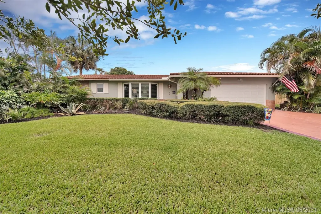 5560 SW 8th Street Plantation FL 33317