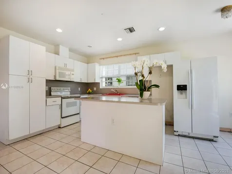 911 SW 57th Avenue Coral Gables FL 33144