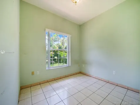 911 SW 57th Avenue Coral Gables FL 33144