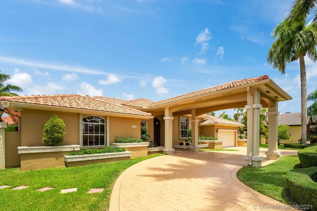 7930 SW 120th Place Miami FL 33183