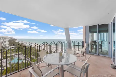 1500 Ocean Drive Miami Beach FL 33139