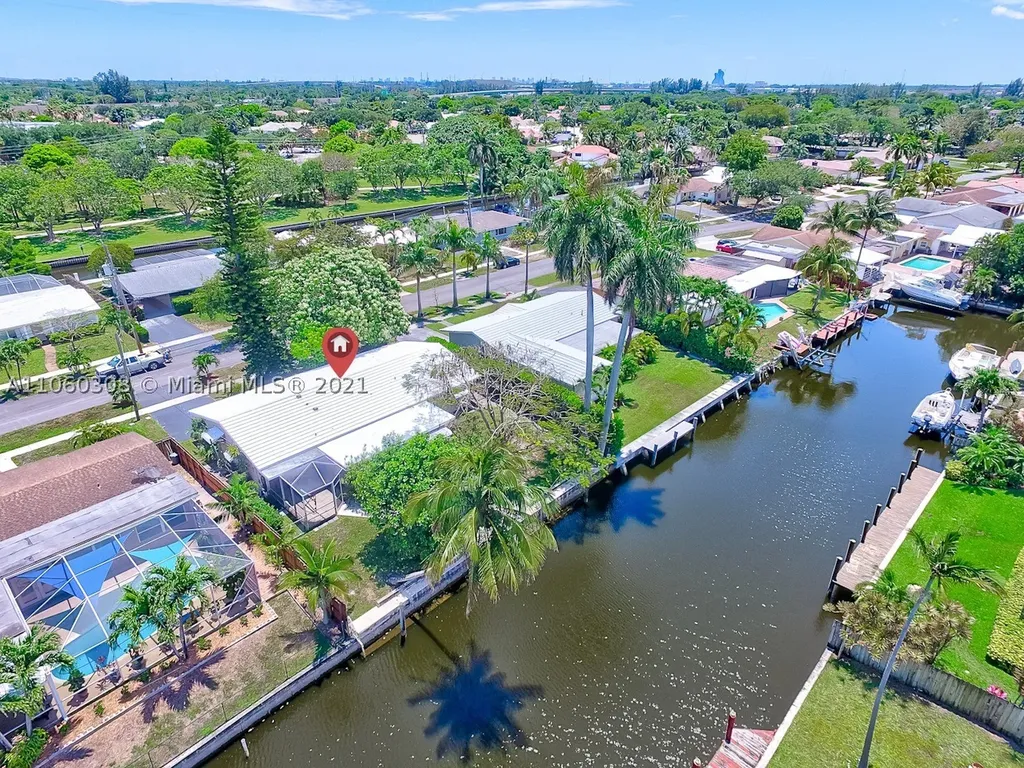 1401 SW 55th Avenue Plantation FL 33317