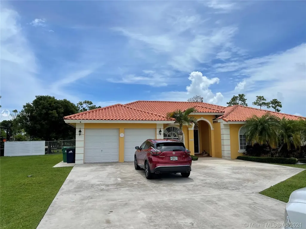 24425 SW 124th Avenue Homestead FL 33032
