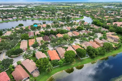 16414 Sapphire Street Weston FL 33331