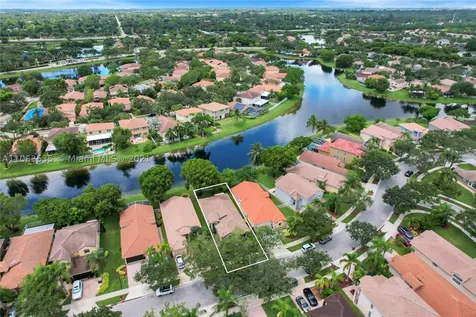 16414 Sapphire Street Weston FL 33331