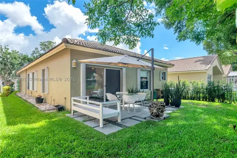 16414 Sapphire Street Weston FL 33331
