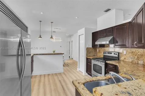 16414 Sapphire Street Weston FL 33331