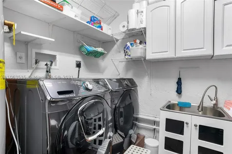 16414 Sapphire Street Weston FL 33331
