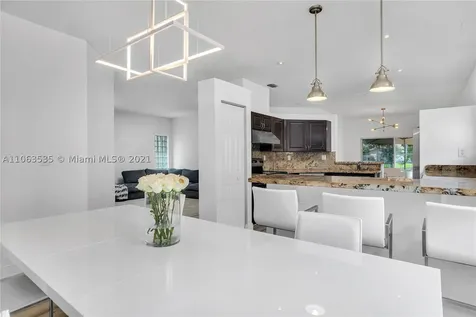 16414 Sapphire Street Weston FL 33331