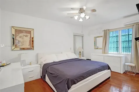 4601 Alton Road Miami Beach FL 33140