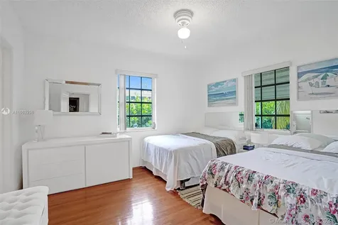 4601 Alton Road Miami Beach FL 33140