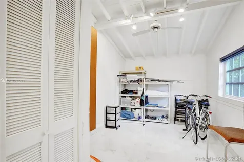4601 Alton Road Miami Beach FL 33140