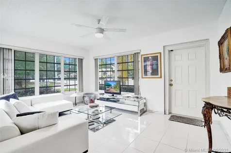4601 Alton Road Miami Beach FL 33140