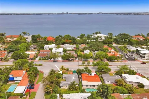 4601 Alton Road Miami Beach FL 33140