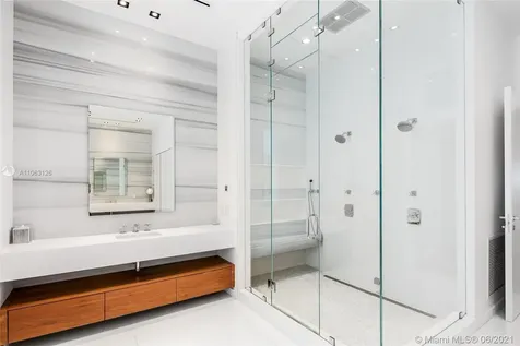 3916 Island Estates Drive Aventura FL 33160