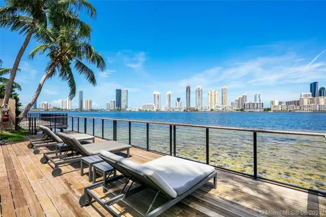 3916 Island Estates Drive Aventura FL 33160