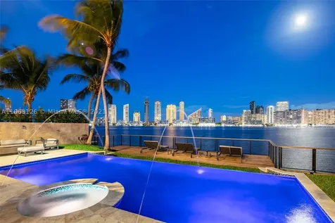 3916 Island Estates Drive Aventura FL 33160