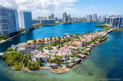 3916 Island Estates Drive Aventura FL 33160