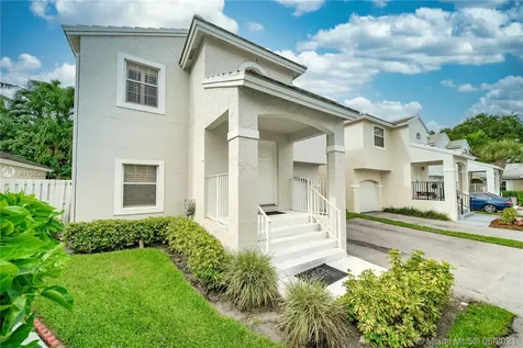 9907 NW 2nd Street Plantation FL 33324