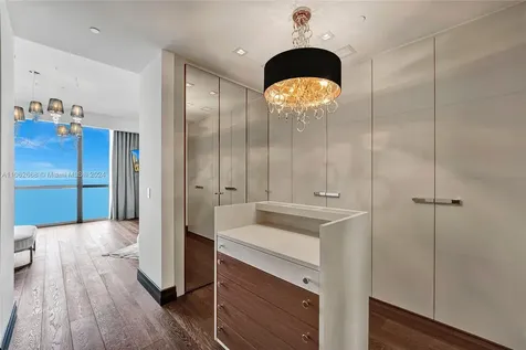 17749 Collins Avenue Sunny Isles Beach FL 33160